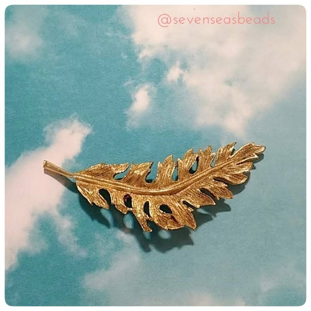 💘Vintage 1950s Leaf Brooch
